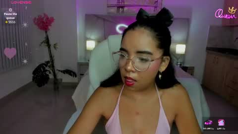 alana  online show from 06/13/26, 11:30