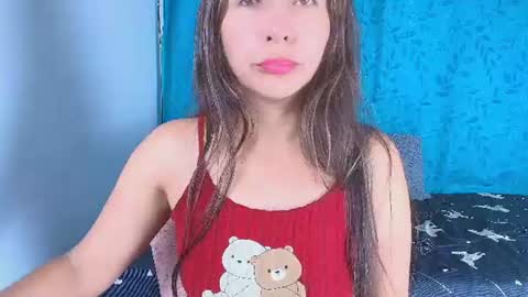 Snapshot of alana_pink95 chatting on 06/17/26, 10:17 alana_pink95 online show from 06/17/26, 10:17