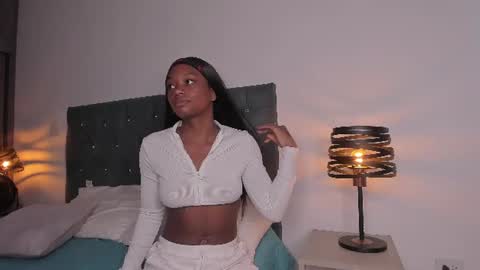 Snapshot of alana_romina chatting on 07/09/26, 06:45 alana online show from 07/09/26, 06:45
