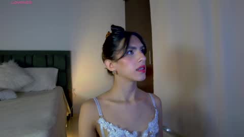Snapshot of alana_sofia_ chatting on 05/16/26, 02:05 Alana Tobias online show from 05/16/26, 02:05