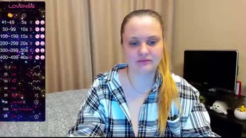 Snapshot of alanabrox chatting on 12/08/24, 12:40 Julia online show from 12/08/24, 12:40