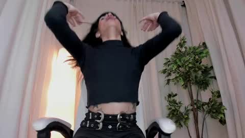 Alana silvana online show from 02/24/25, 12:48