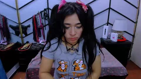 Alana online show from 02/18/25, 09:53