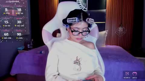 Snapshot of alanawalker9 chatting on 11/28/25, 04:09 Sasha online show from 11/28/25, 04:09