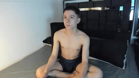 Snapshot of alanblack1 chatting on 09/16/25, 11:17 alanblack1 online show from 09/16/25, 11:17