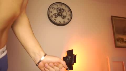 idenavarre online show from 12/29/24, 09:30