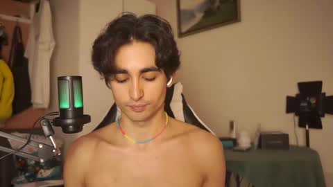 idenavarre online show from 01/28/25, 10:23