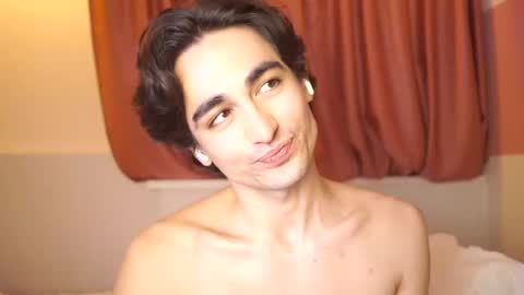 idenavarre online show from 02/23/25, 01:13