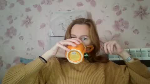 Snapshot of alane26 chatting on 10/02/25, 08:32 Elisa online show from 10/02/25, 08:32