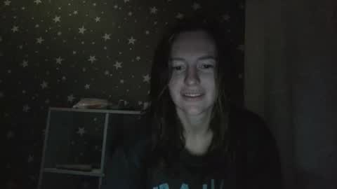 Snapshot of alane26 chatting on 10/05/25, 09:34 Elisa online show from 10/05/25, 09:34