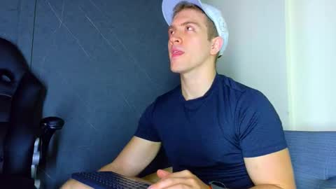 Alan Ferrer online show from 03/17/26, 10:18