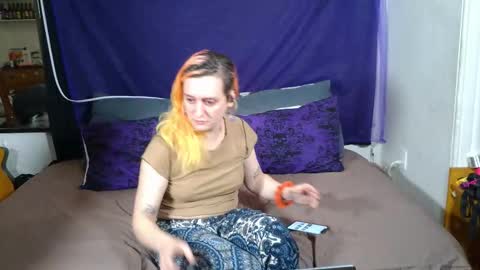 Alani online show from 10/11/25, 08:29