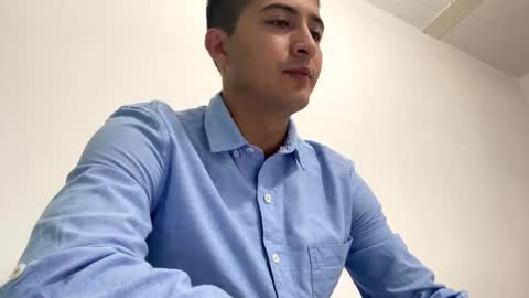 alanj998 online show from 11/12/25, 02:56