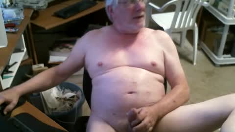 Snapshot of alanlee10allen chatting on 09/08/25, 04:39 Alanlee10allen online show from 09/08/25, 04:39