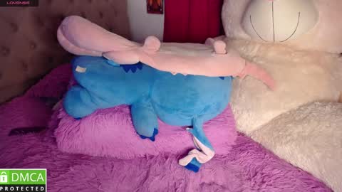 Snapshot of alanna_brunette chatting on 01/06/25, 04:15 lanna online show from 01/06/25, 04:15