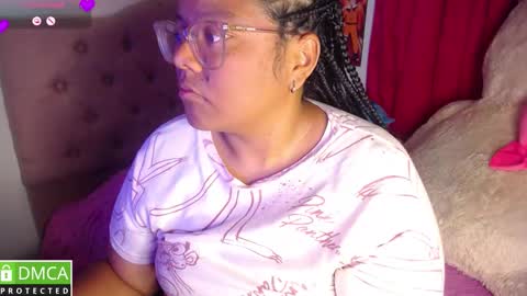 Snapshot of alanna_brunette chatting on 10/22/25, 11:37 lanna online show from 10/22/25, 11:37