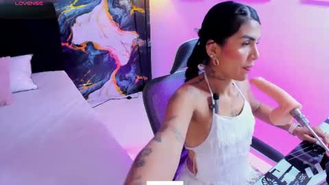Alana online show from 06/13/26, 07:23