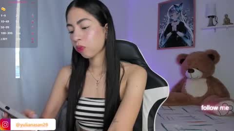    online show from 02/22/25, 12:19