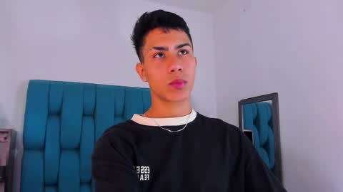 Snapshot of alannaughty_ chatting on 12/01/24, 08:53 alannaughty_ online show from 12/01/24, 08:53