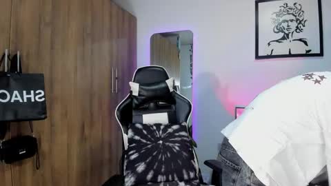 alannaughty_ online show from 02/01/26, 02:21