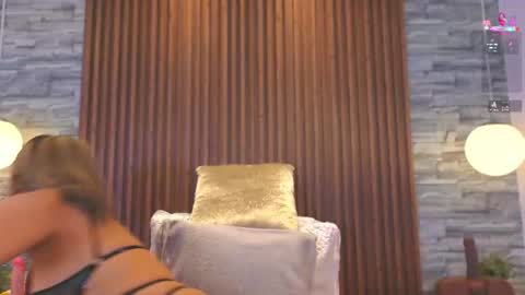 Snapshot of alannavidal chatting on 08/05/26, 03:20 alannavidal online show from 08/05/26, 03:20