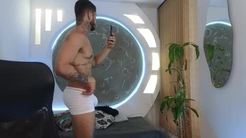 alan online show from 02/09/26, 01:04