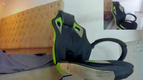 alantrickz365 online show from 01/13/26, 03:01