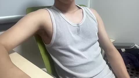 alanwu12 online show from 10/01/25, 07:25