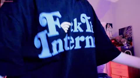 Snapshot of alaska_chan_ chatting on 02/09/25, 06:05 alaska_chan_ online show from 02/09/25, 06:05