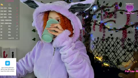 Snapshot of alaska_colors chatting on 01/24/25, 02:30 Caro online show from 01/24/25, 02:30