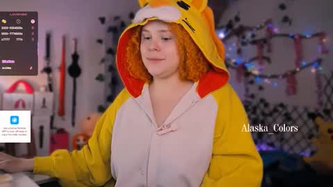 Snapshot of alaska_colors chatting on 11/14/25, 01:32 Caro online show from 11/14/25, 01:32