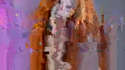 Snapshot of alaska_colors chatting on 05/17/26, 01:51 Caro online show from 05/17/26, 01:51