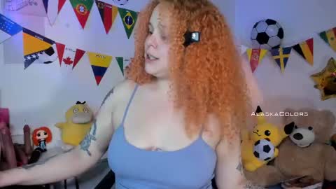 Snapshot of alaska_colors chatting on 07/15/26, 03:17 Caro online show from 07/15/26, 03:17