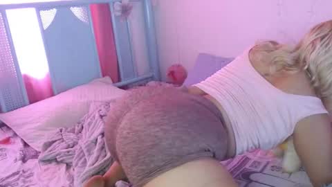 Snapshot of alaska_drew chatting on 01/06/26, 06:11 Alaska online show from 01/06/26, 06:11