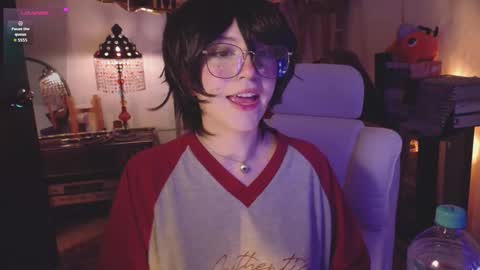 Snapshot of alaskagrace chatting on 09/16/25, 03:40 Alaska Grace online show from 09/16/25, 03:40