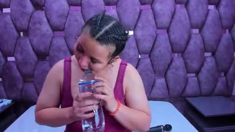 AlaSmith  online show from 10/05/25, 02:10