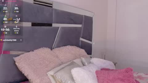 Snapshot of alba_grey chatting on 01/22/25, 11:43 alba online show from 01/22/25, 11:43