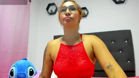 Snapshot of alba_grey chatting on 05/15/26, 11:23 alba online show from 05/15/26, 11:23