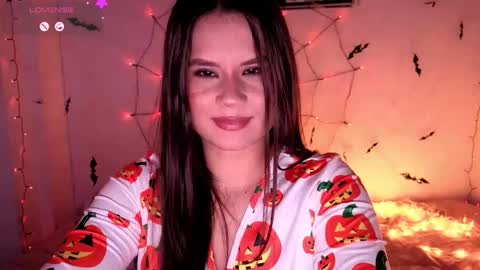 alba_toro535670 online show from 10/08/25, 01:53