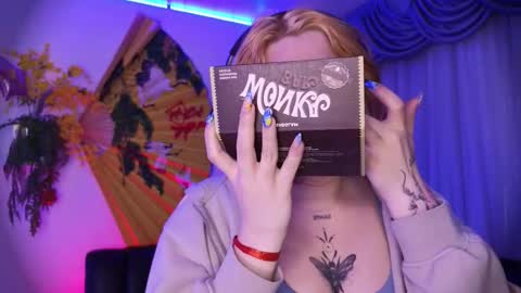 albaandthayron online show from 09/29/25, 12:10