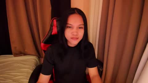 Snapshot of albedoxx chatting on 03/03/25, 06:37 Albedo online show from 03/03/25, 06:37