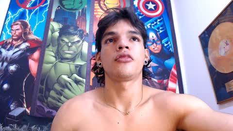 Snapshot of albertbernal69 chatting on 01/14/25, 02:50 Albert online show from 01/14/25, 02:50