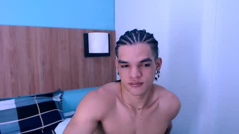 Snapshot of albertbernal69 chatting on 01/30/25, 08:11 Albert online show from 01/30/25, 08:11