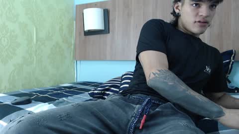 Snapshot of albertbernal69 chatting on 02/06/25, 05:14 Albert online show from 02/06/25, 05:14