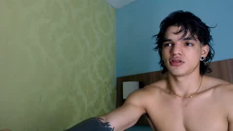 Snapshot of albertbernal69 chatting on 03/02/25, 06:05 Albert online show from 03/02/25, 06:05