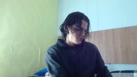 Snapshot of albertbernal69 chatting on 10/07/25, 03:14 Albert online show from 10/07/25, 03:14