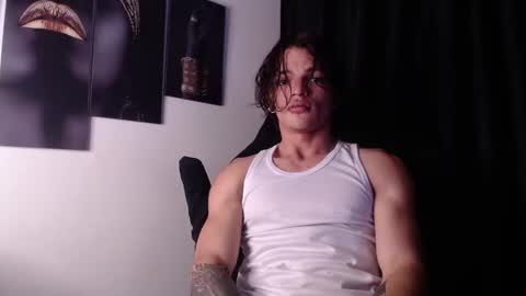 Snapshot of albertbernal69 chatting on 10/19/25, 03:40 Albert online show from 10/19/25, 03:40