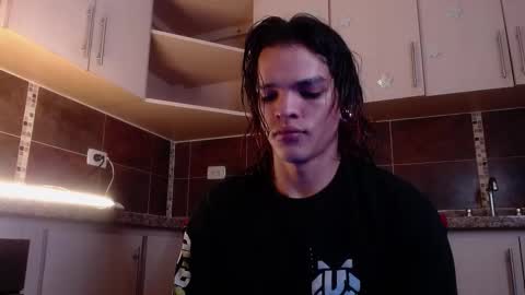 Snapshot of albertbernal69 chatting on 01/17/26, 01:32 Albert online show from 01/17/26, 01:32
