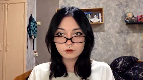 Snapshot of alberthamazierski chatting on 11/10/25, 06:18 Im Katrina online show from 11/10/25, 06:18