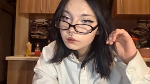 Snapshot of alberthamazierski chatting on 02/04/26, 04:57 Im Katrina online show from 02/04/26, 04:57